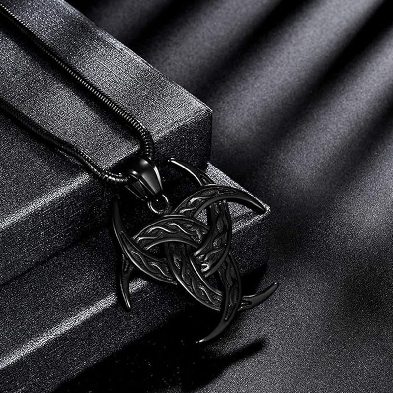 Necklace Skuld
